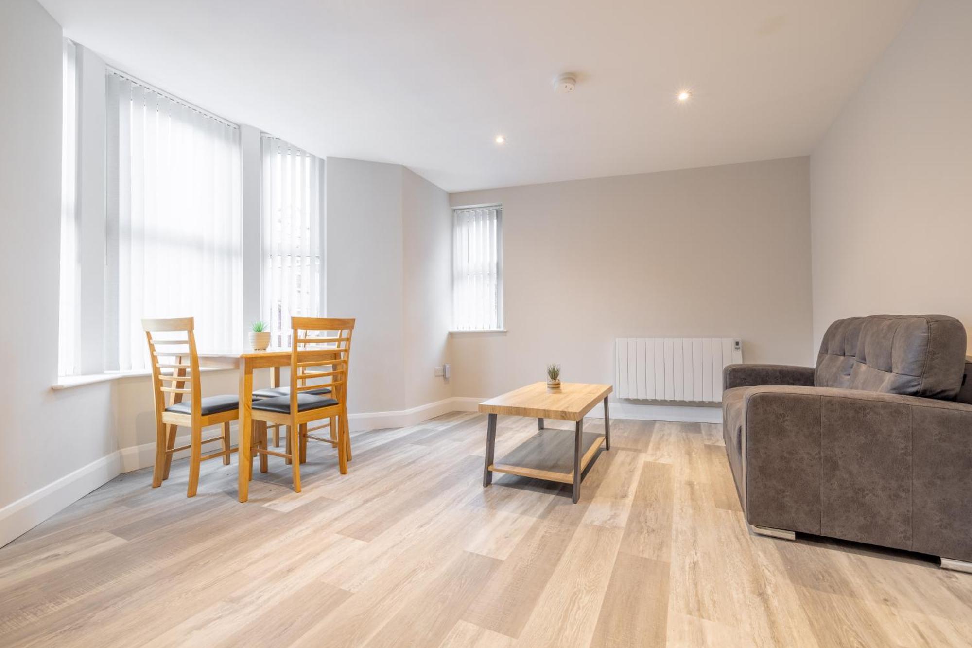 Appartement Newly Renovated 1 Bedroom Flat Close To Queens - 1 *